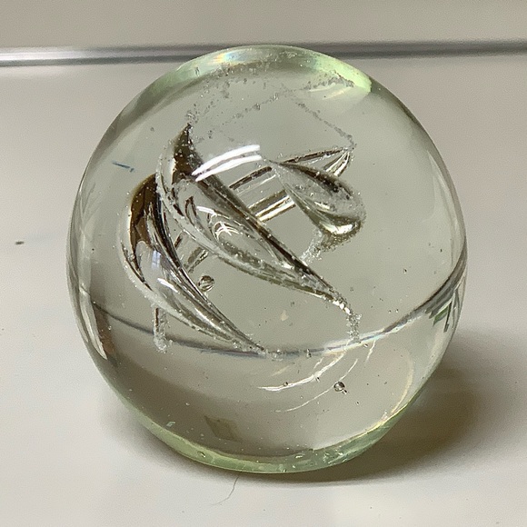 Vintage Murano Style Double Helix Swirl Controlled Bubble Art Glass Paperweight - Picture 3 of 14